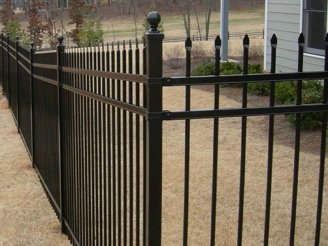 An image of  aluminum fence services in Marietta, GA