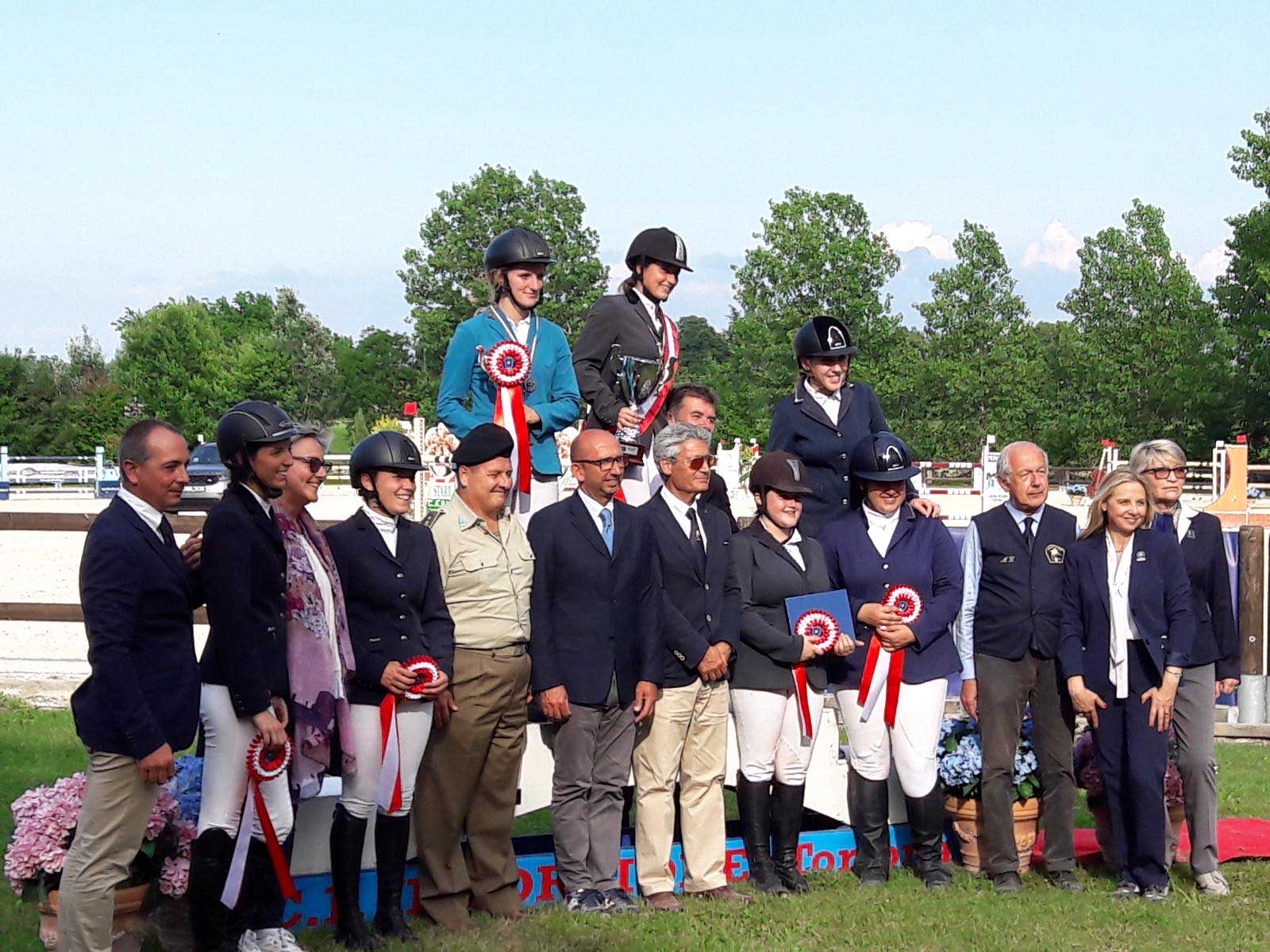 premiazione gara cavallo