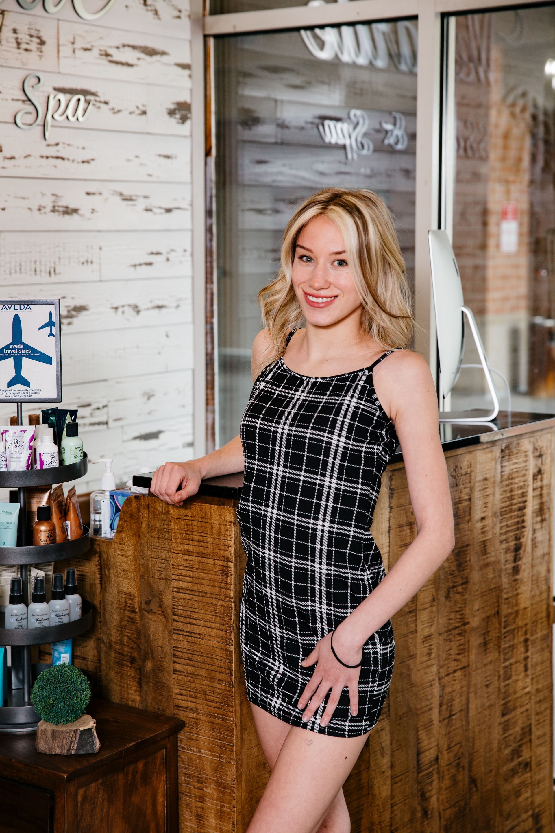 Arielle | Roselle, IL | Velarde Salon & Spa