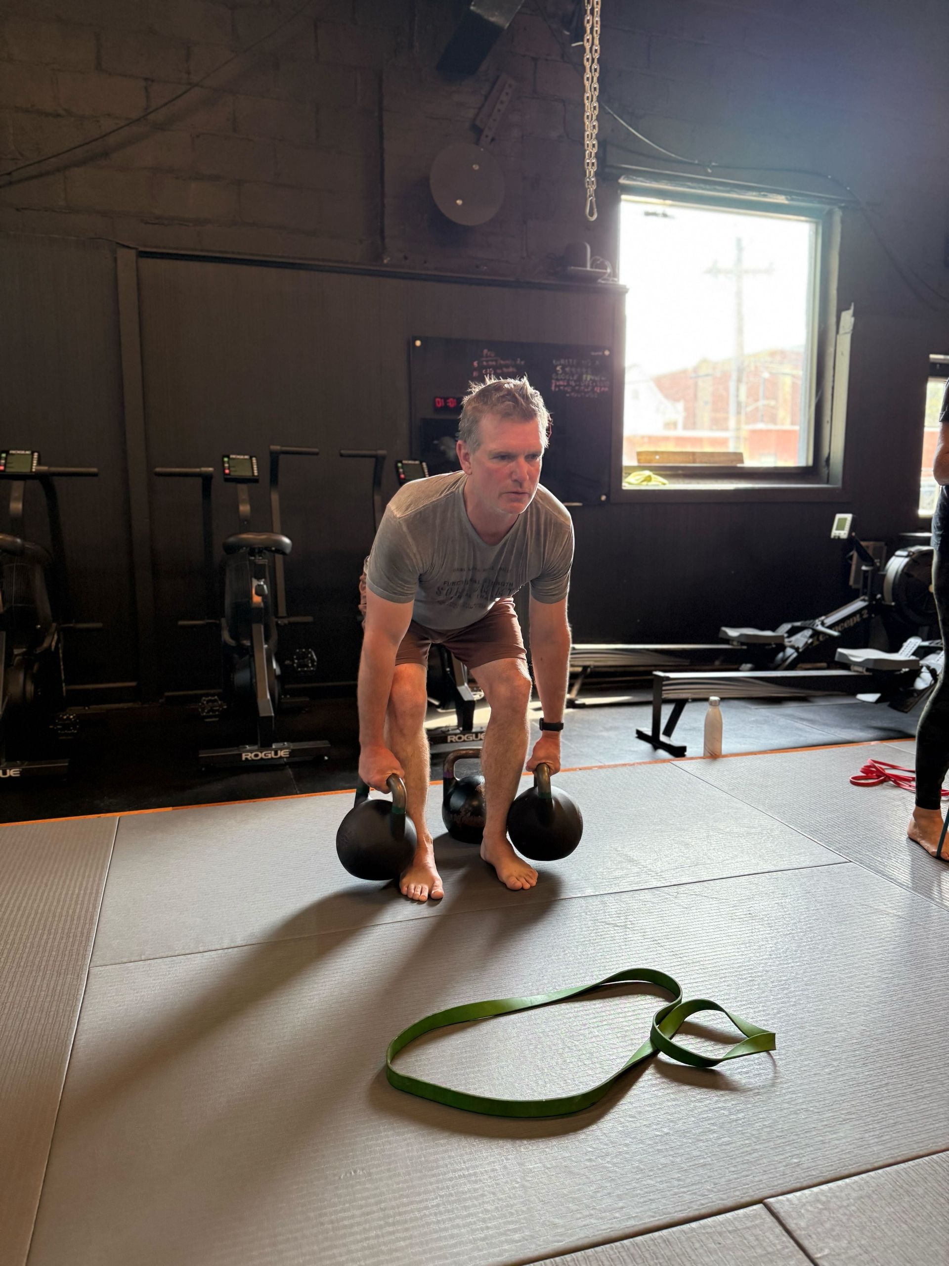 Members training in a coached small group fitness class at Soma MVMT in Maplewood, NJ for strength.