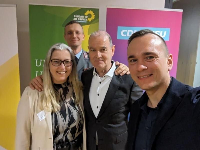 Marcel Bohnert General Dr.Bartscher