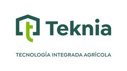 Logotipo de Teknia: diseño en forma de casa verde con