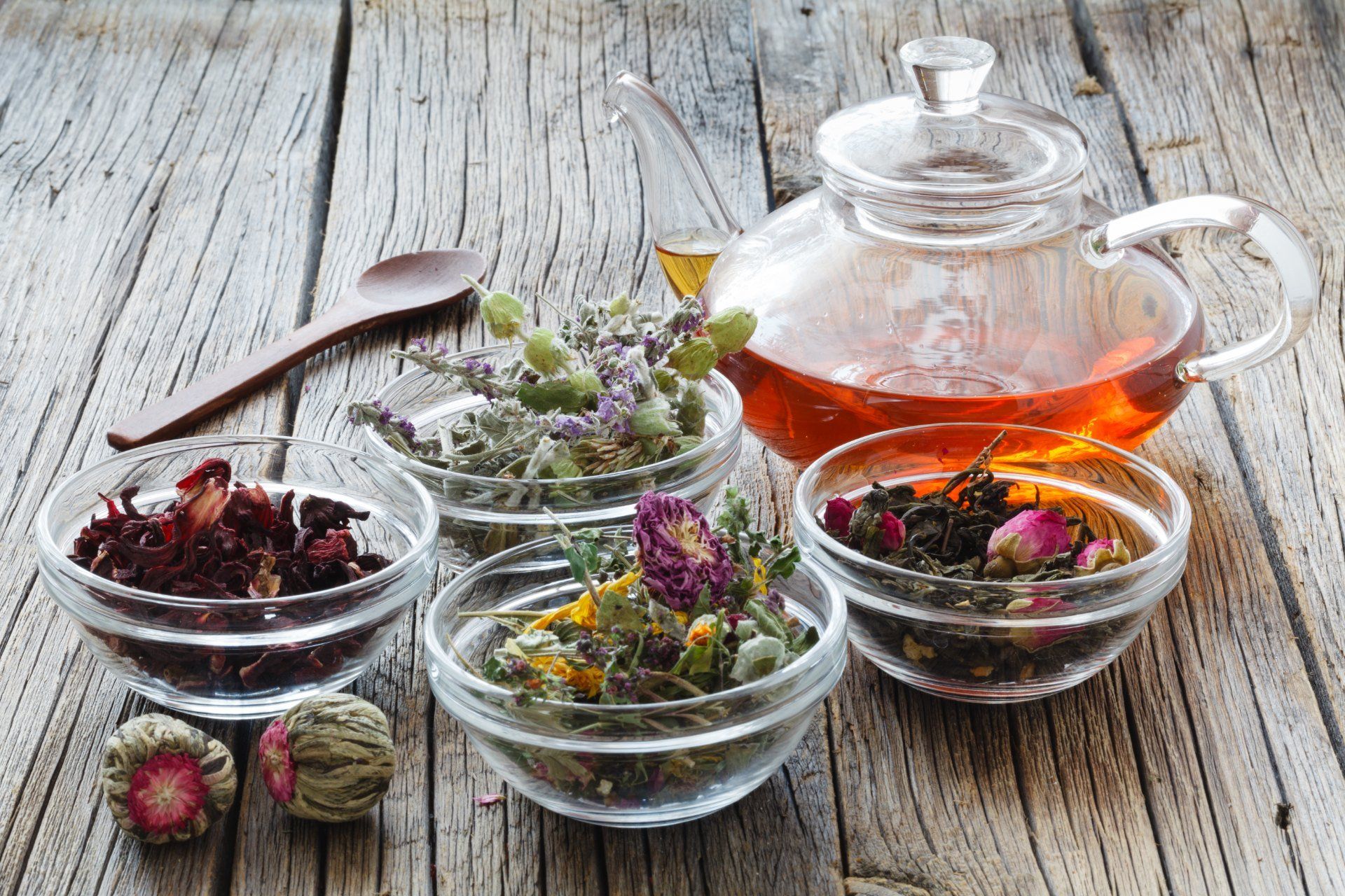 erbe per preparati naturali