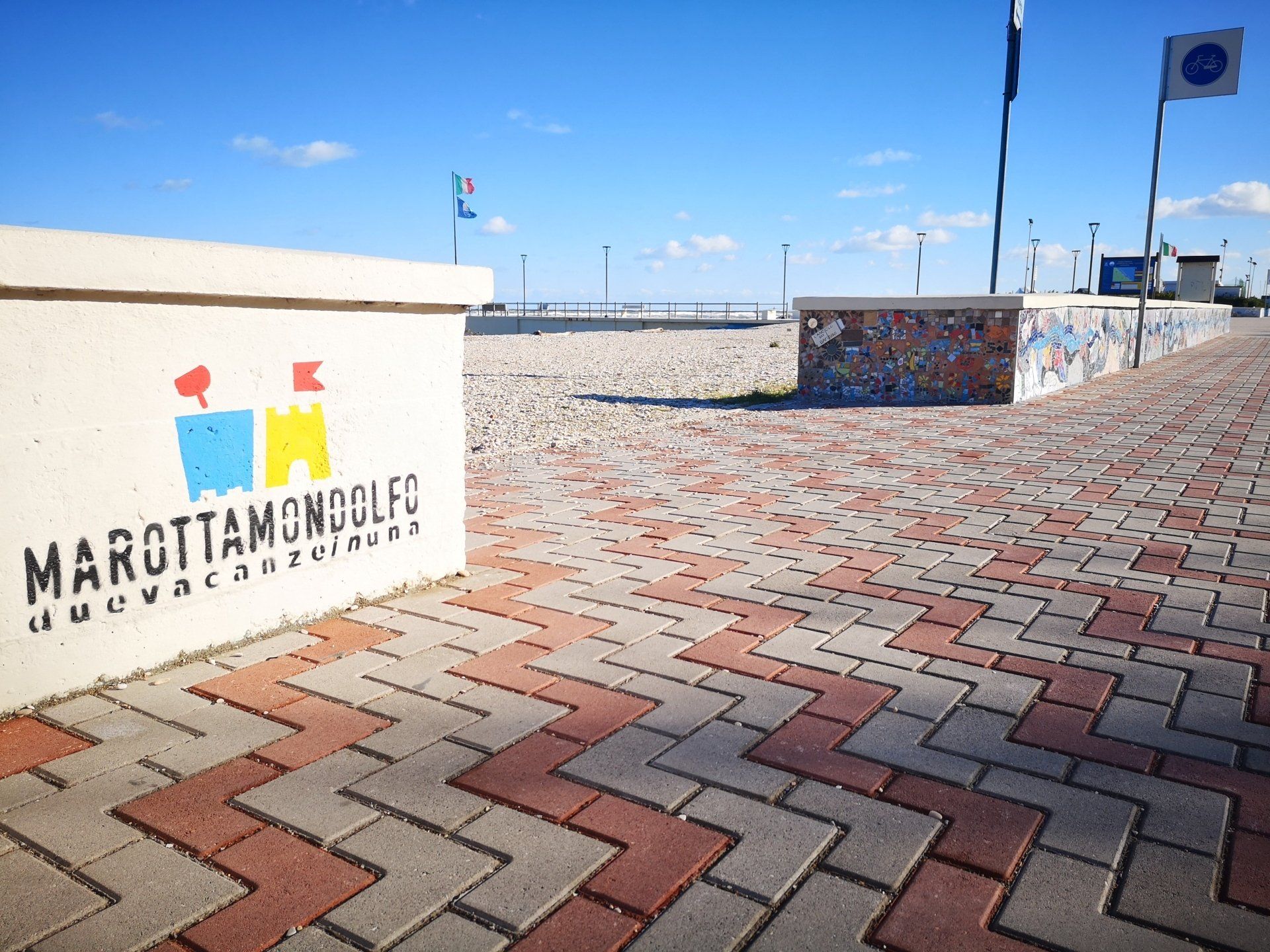 Elle - Pavimentazione esterna