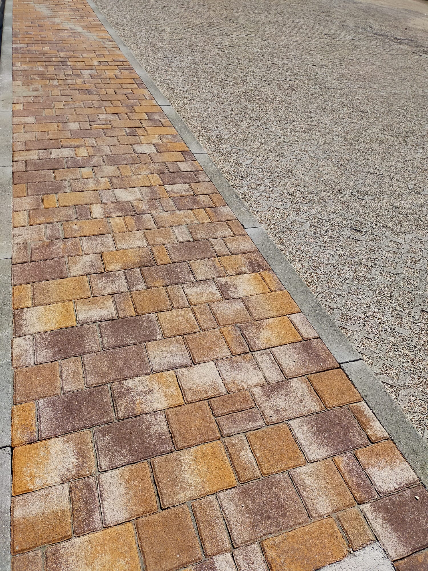 Tre pezzi - massello autobloccante