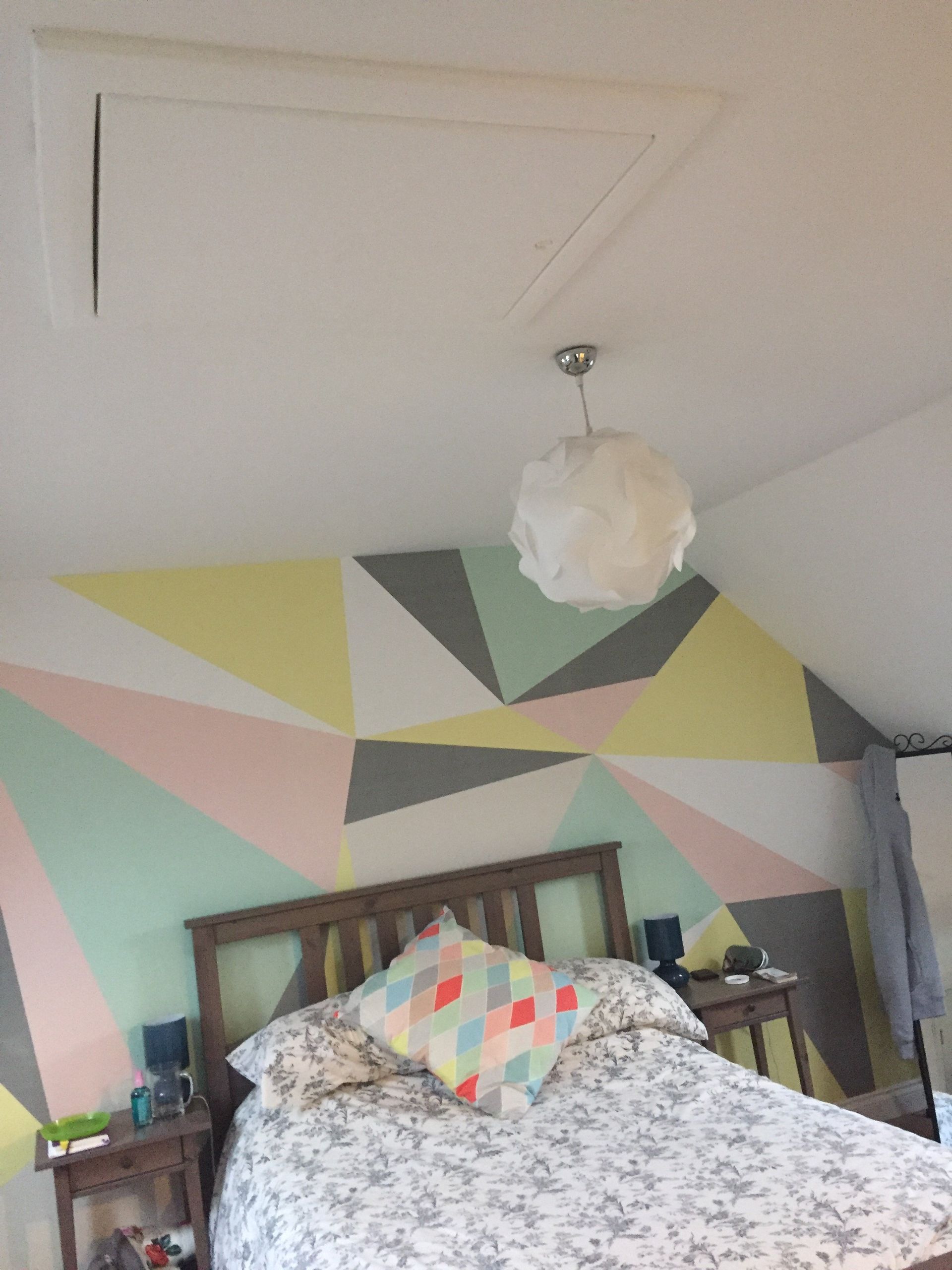 Wallpapering service different colours in triangle