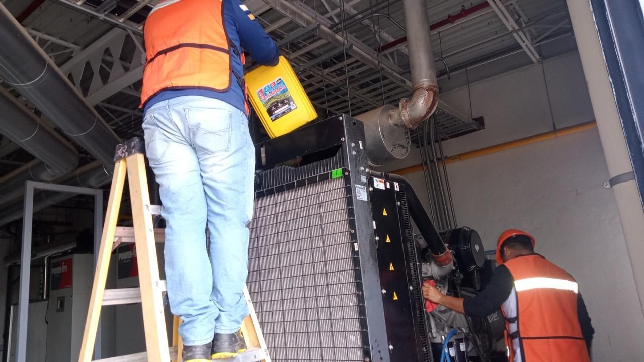 PLANTAS DE LUZ POWER MAQ