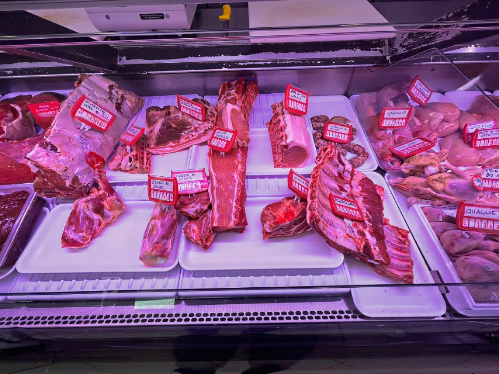 capelli biondi con piega mossa