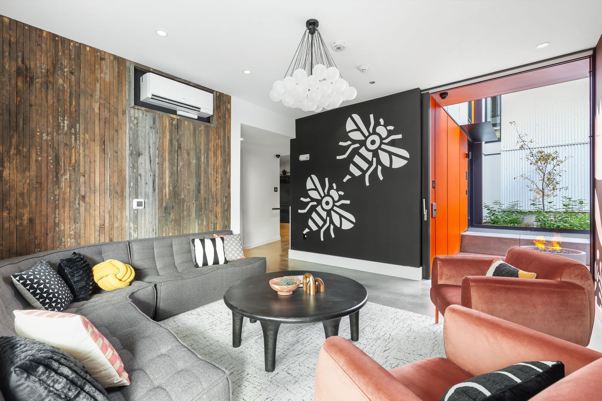 Photo of modern apartment, click here to view Gallery