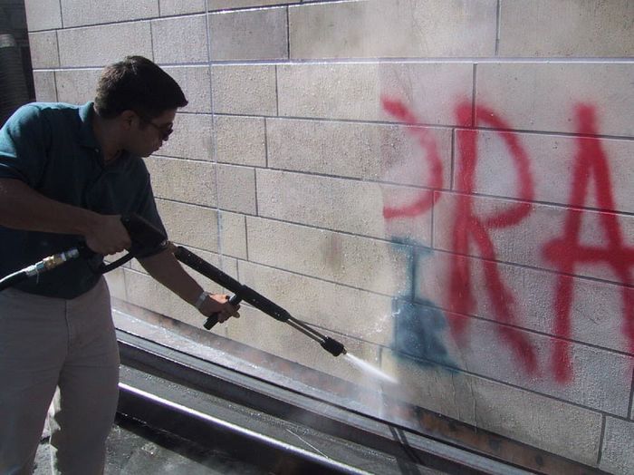 graffiti removal fayetteville arkansas