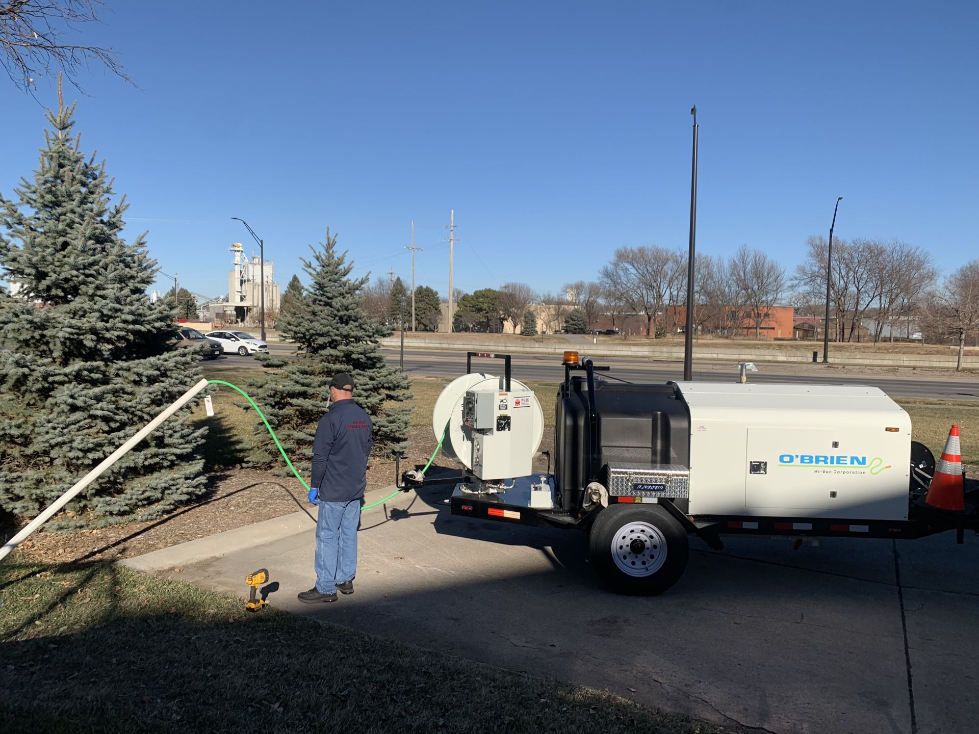 Cleaning with the High Pressure Hose - Lincoln, NE - Brian's Holmes Sewer and Drain