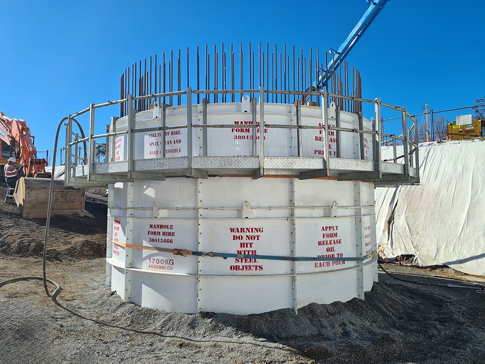 Large outer drum with scaffold