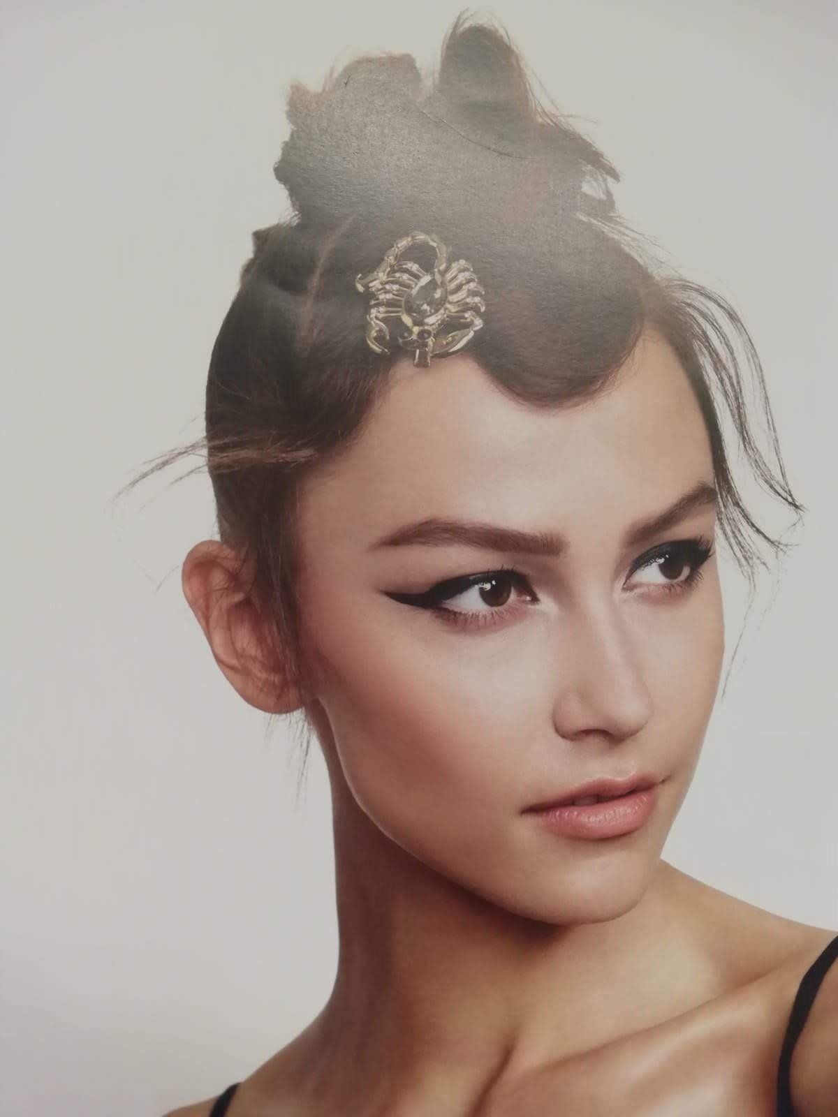 Acconciatura raccolta