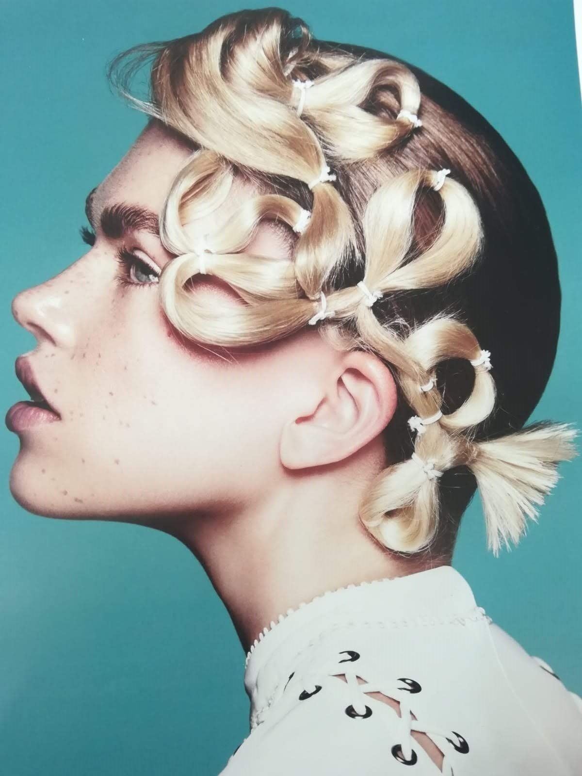 Ciocche capelli raccolti morbide