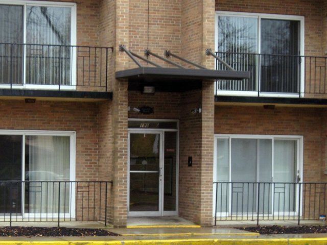 House Metal Roof — Akron, OH — Summit Awning