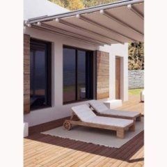 pergola in legno con lettini