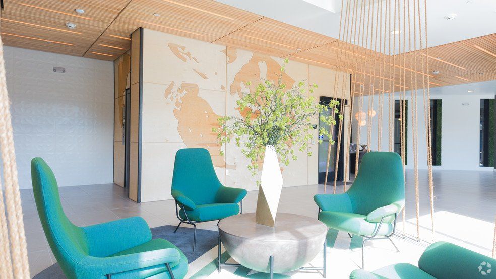 village-at-westgate-edmonds-wa-interior-photo (4)