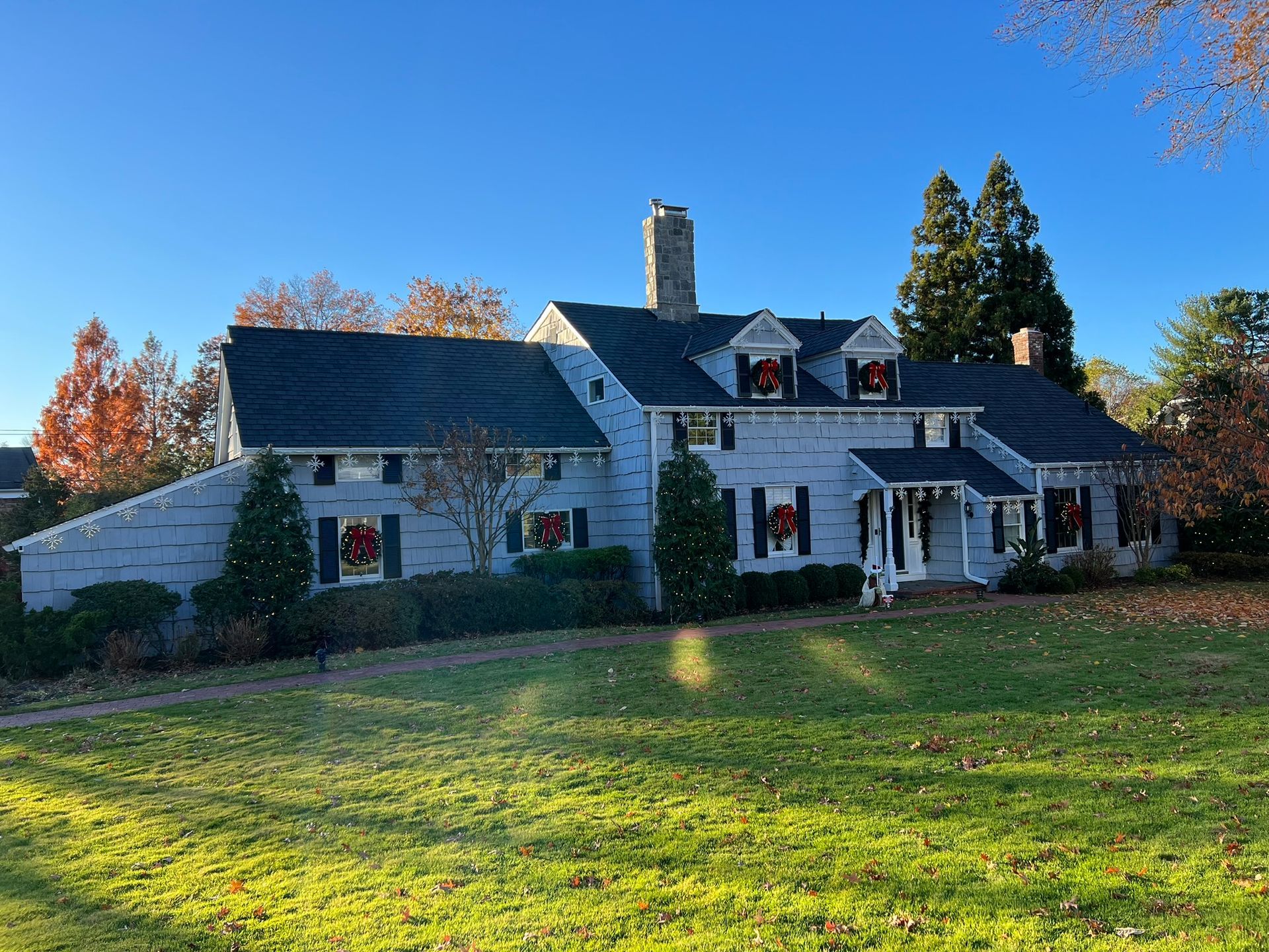 A house with christmas decorations