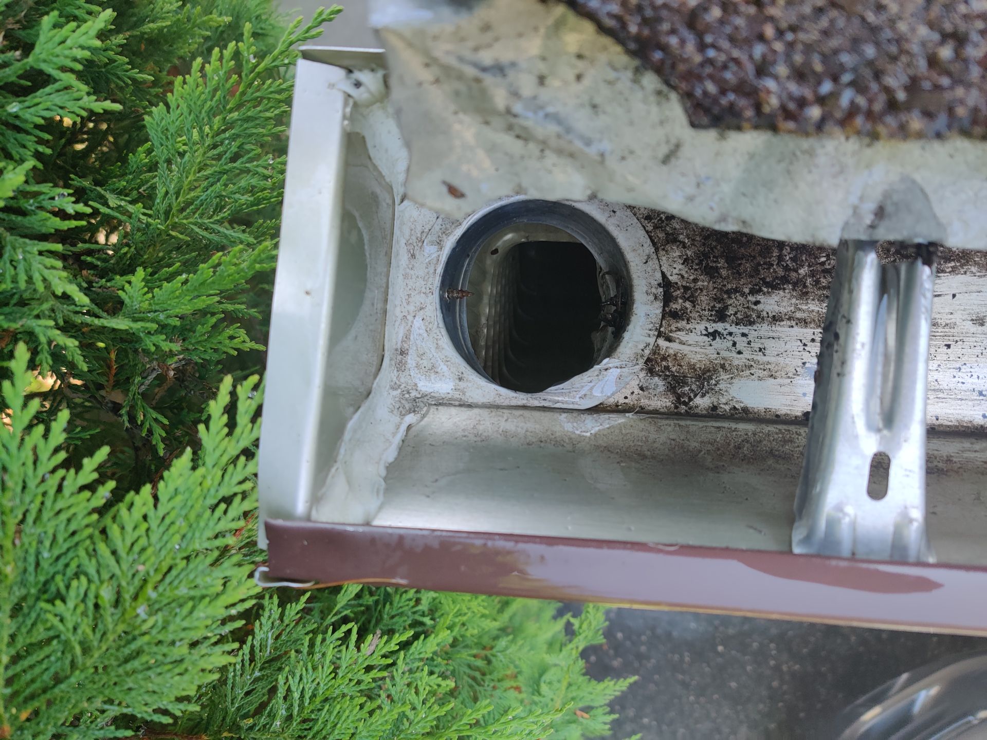 A close up of a cleaned gutter