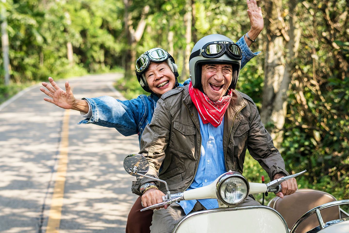 Do’s and Don’ts for Traveling with a Senior who has Dementia