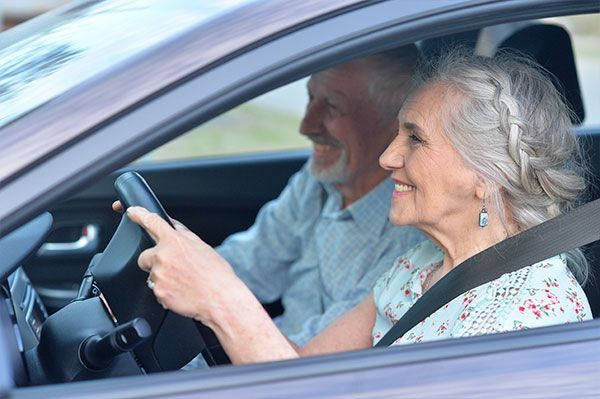 How to Help Seniors Stay Safe on the Road
