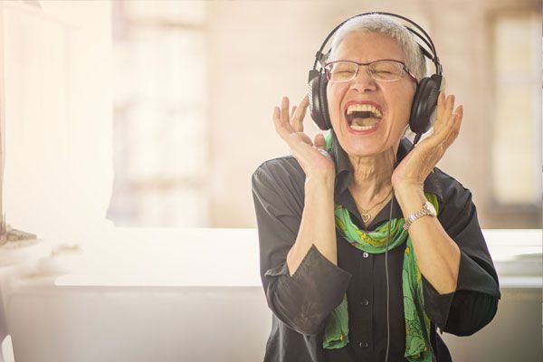 Using Music to Help Patients with Alzheimer’s or Dementia