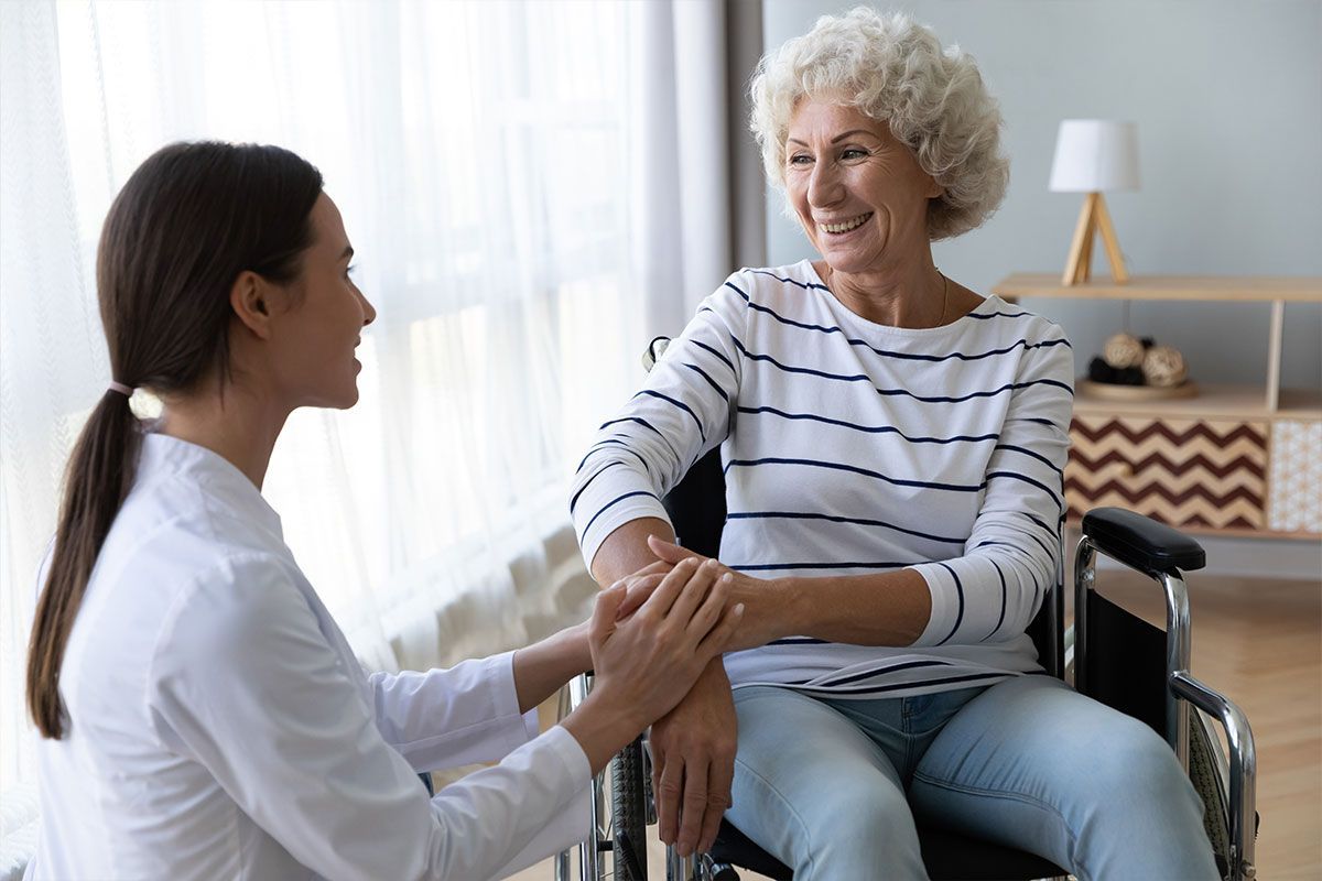 How to Know When It’s Time To Hire a Home Care Aide