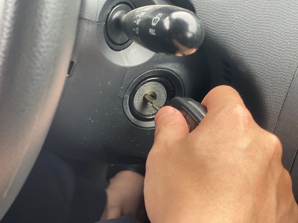 Installing New Door Knob — San Antonio, TX — Arrow Key Service