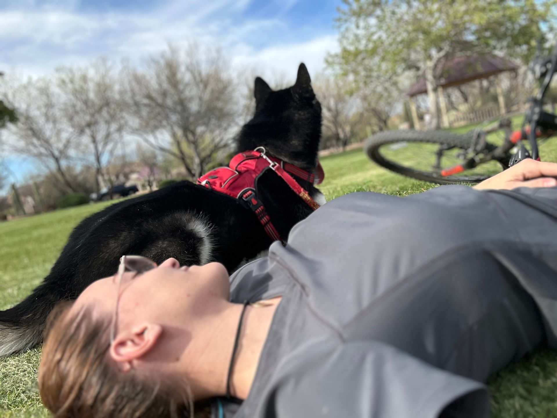 Massaah'g Engineer and SA on the Trail