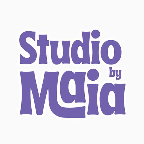 Un cuadrado azul con una imagen dentro sobre un fondo morado.