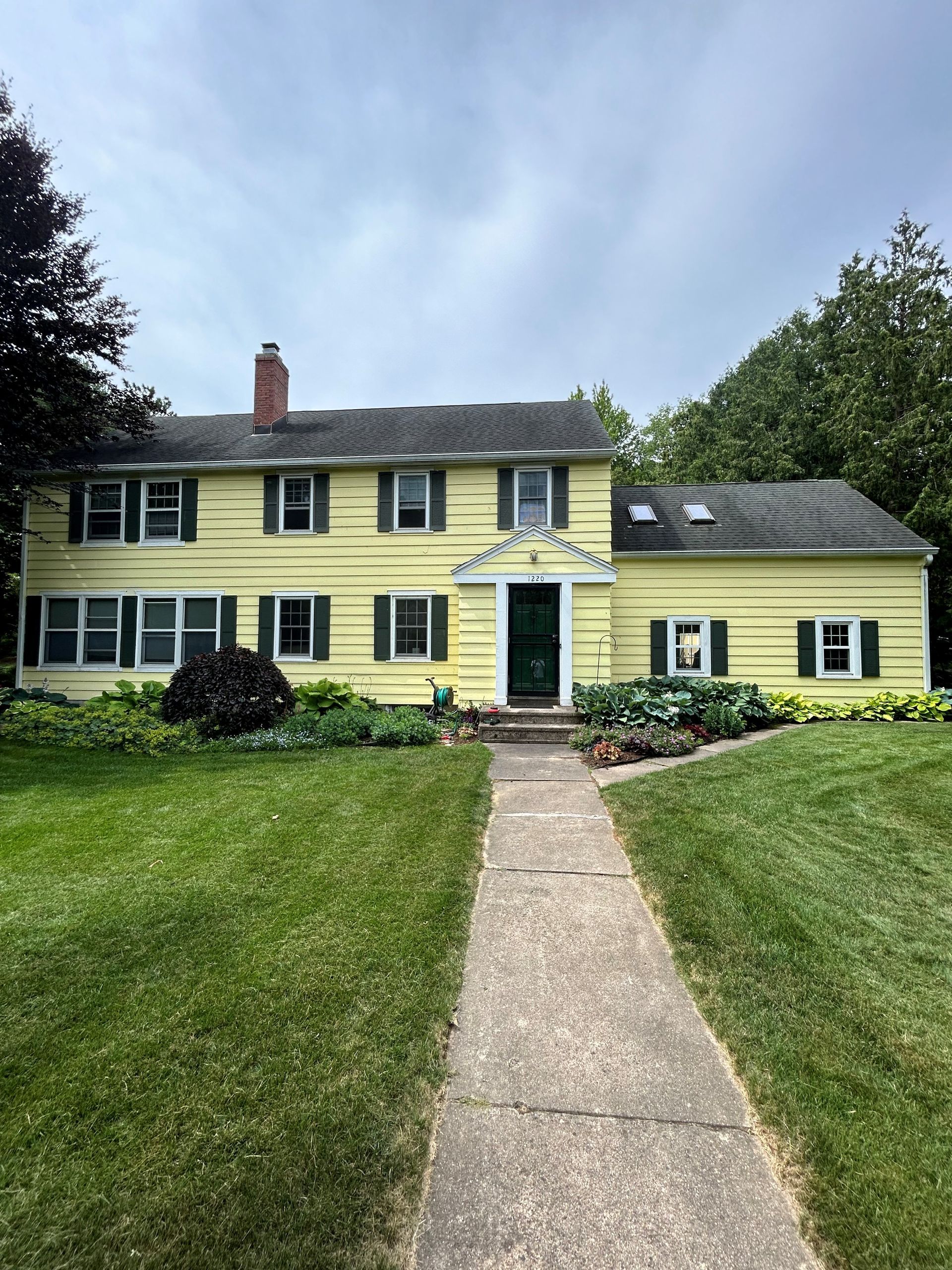 Home Driveway – Edgerton, WI – Exceptional Exteriors