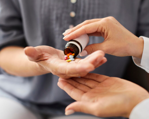 A ablação de tireoide por radiofrequência elimina a necessidade de reposição hormonal