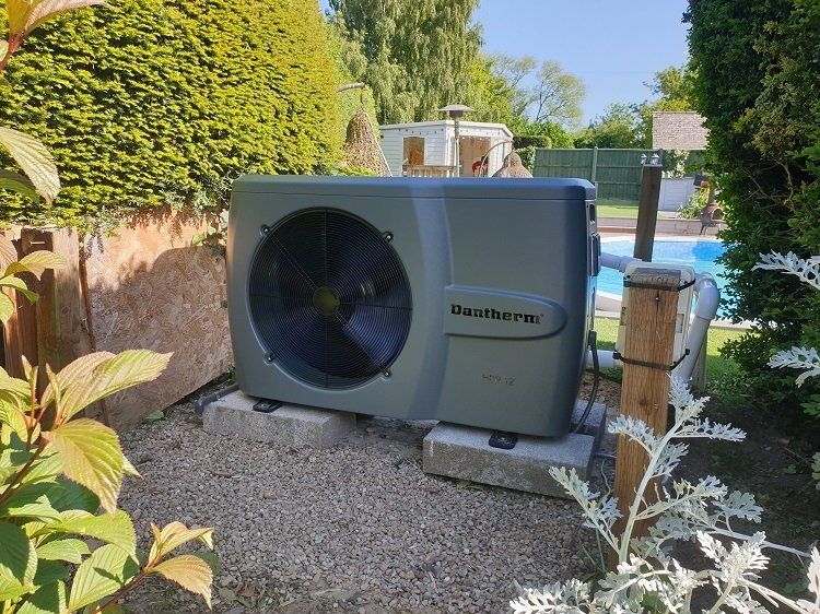 PR Cooling,  Swimming pool Air Systems,  Swimming pool Heat pumps,  Swimming pool heating,  Swimming pool dehumidification,  Swimming pool dehumidifiers,  Swimming pool maintenance,  Swimming pool climate control,  School swimming pool,  Leisure centre pool,  Spa pools,  Hotel swimming pools,  Hereford,  Herefordshire,