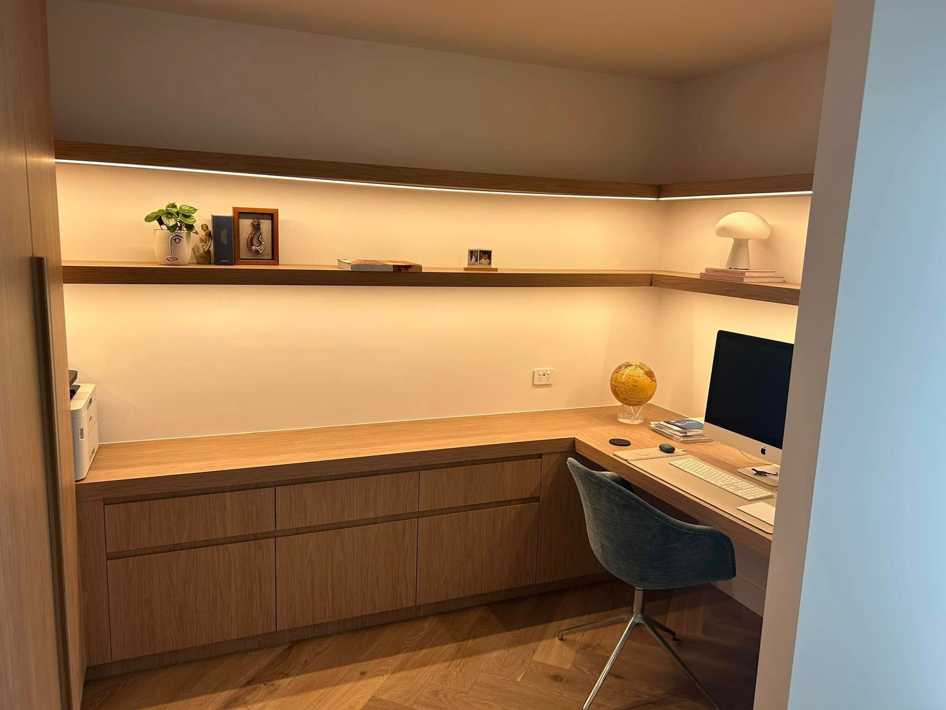 Built-in Home Office  — JRB Joinery In Kew, NSW