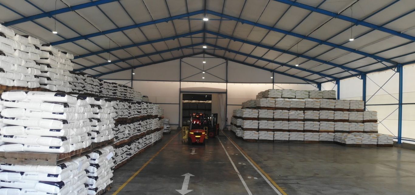 Vista interior Carpa Industrial en Yara Cartagena