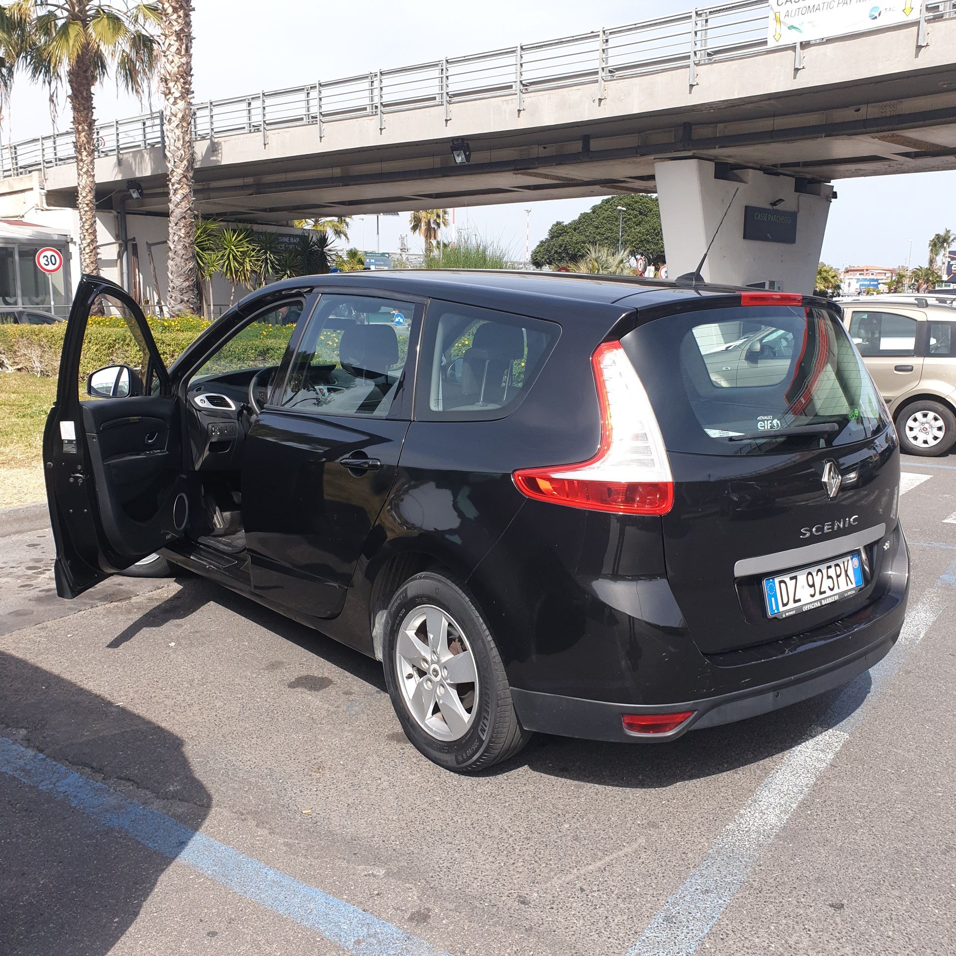 AUTONOLEGGIO LOW COST ,RENTALCARS CATANIA , CAR RENTAL , AUTOVERMIETUNG