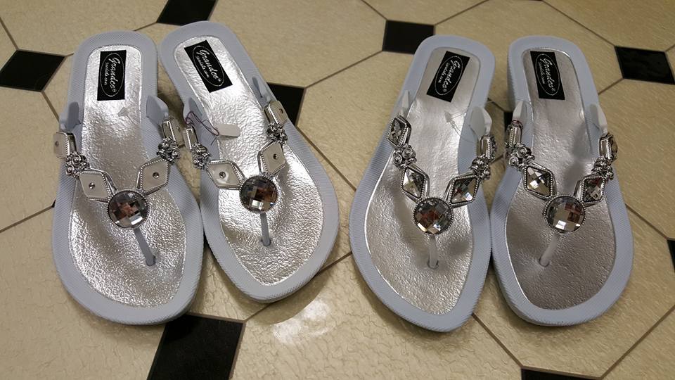 Gift Outlet — Set of Slippers in West Frankfort, IL