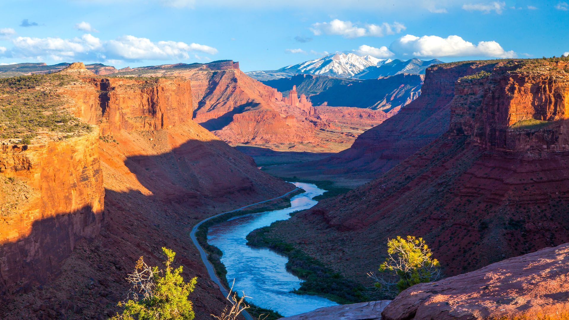 Scenic view of the Colorado River off Highway 128