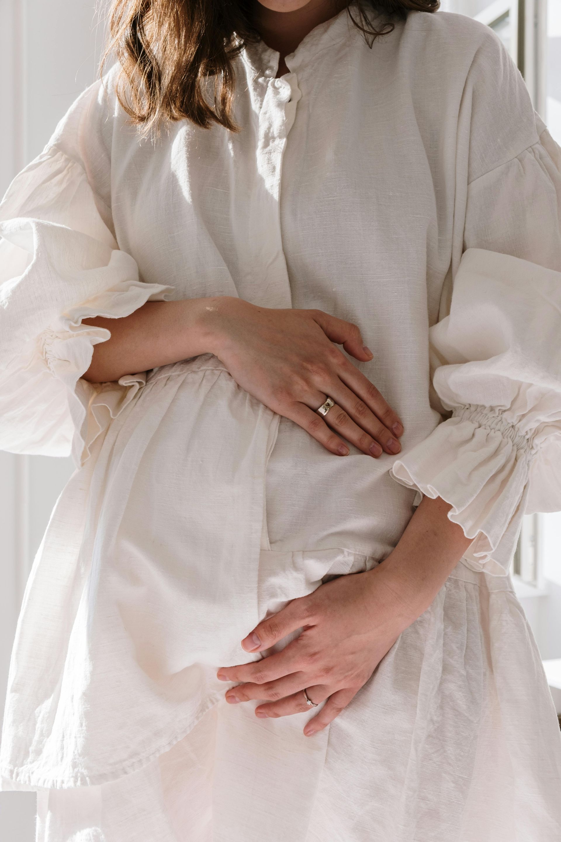 une femme enceinte se tient le ventre
massage bébé; Massage dos, massage détente, massage tonique, massage bien être, massage sur mesure, massage relaxant, massage visage colmar, ribeauvillé, horbourg wihr, wintzenheim 