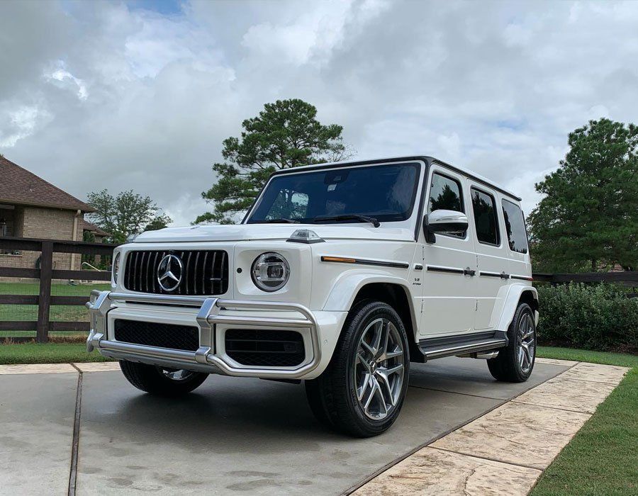 Mercedes Benz exterior