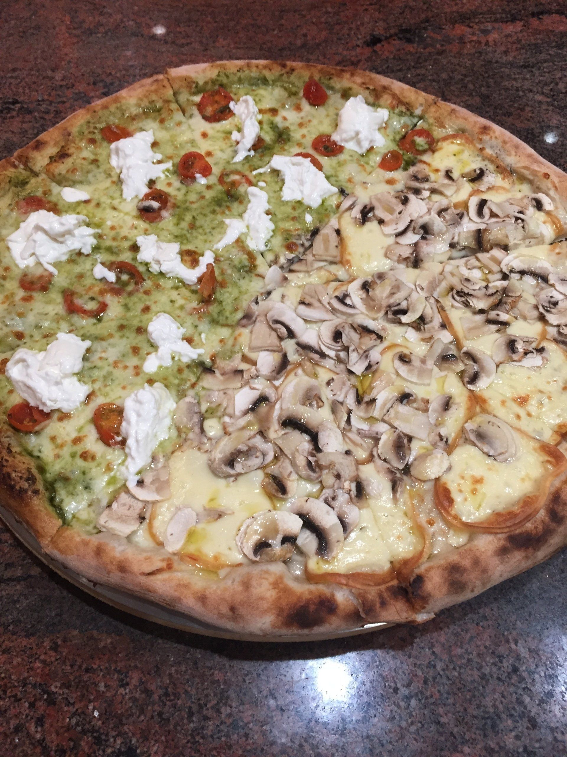 Pizza con funghi