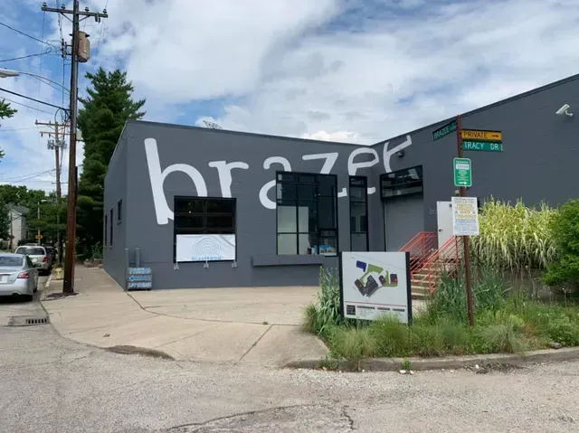 A building with the word brazer painted on it