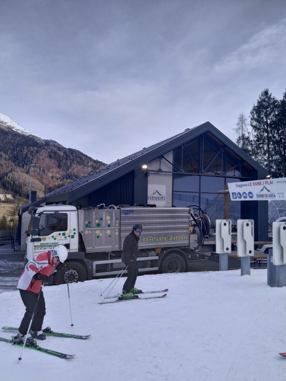 Claudio Rusconi, spurgo pozzi, videispezioni fogne