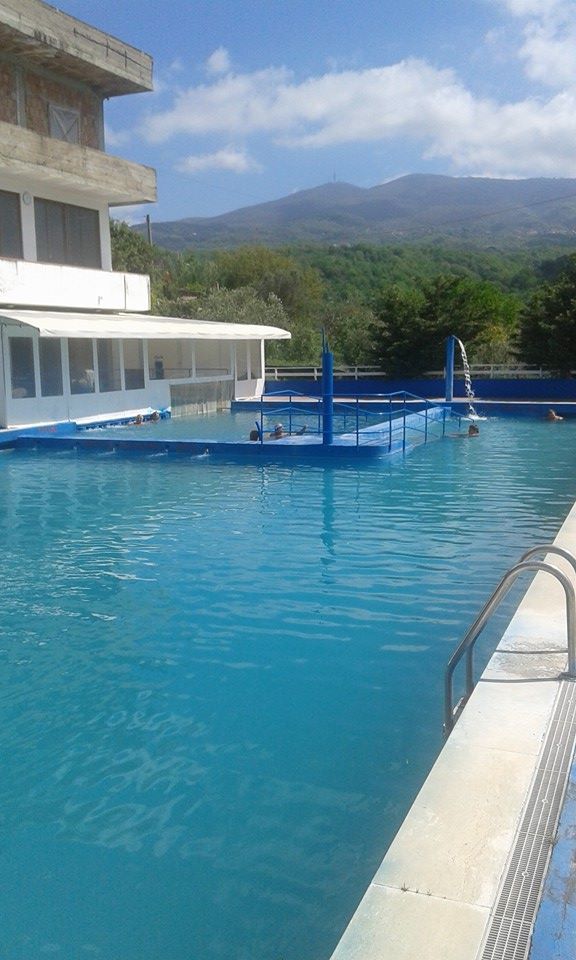 piscina all'aperto