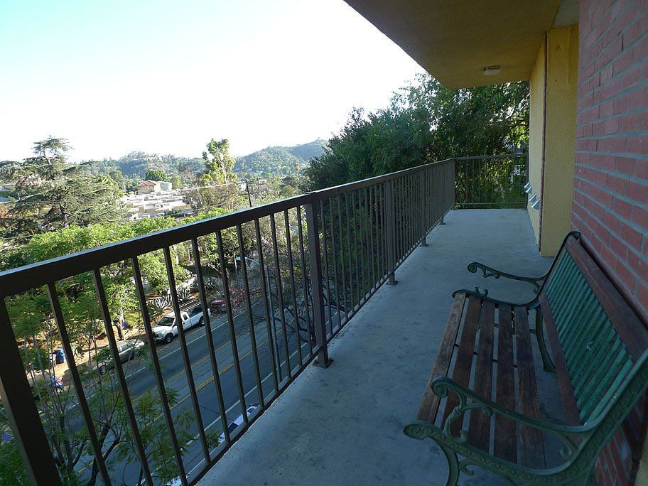 acre heights balcony