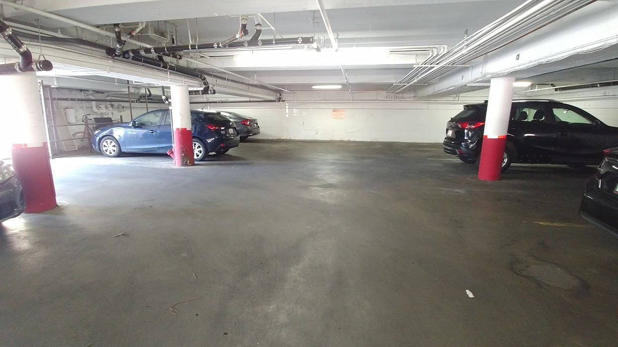 courtyard at cordova exterior