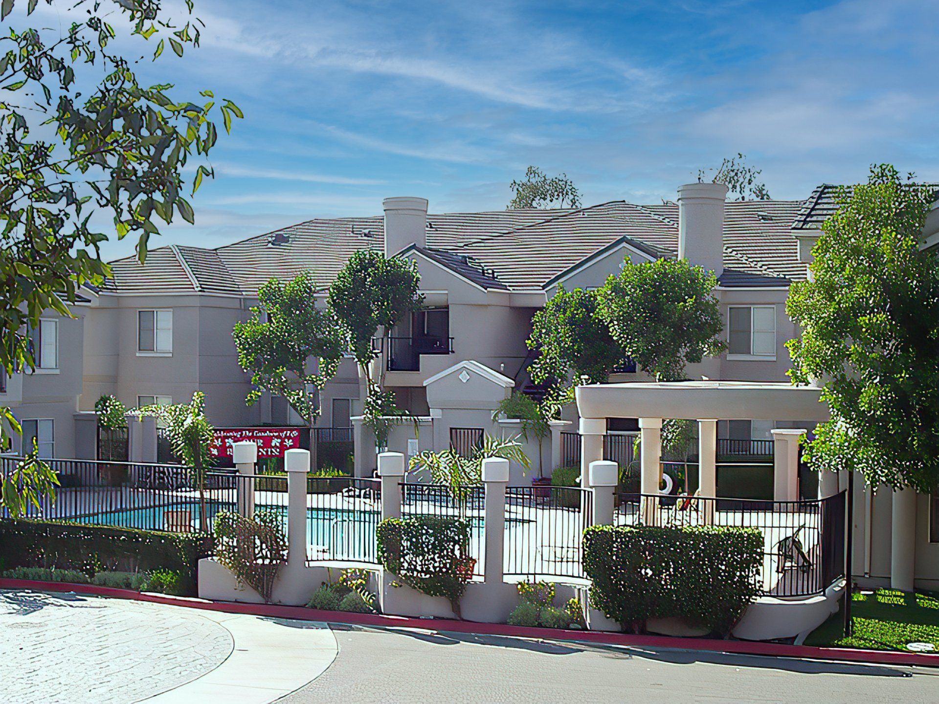 Alcantara Apartments