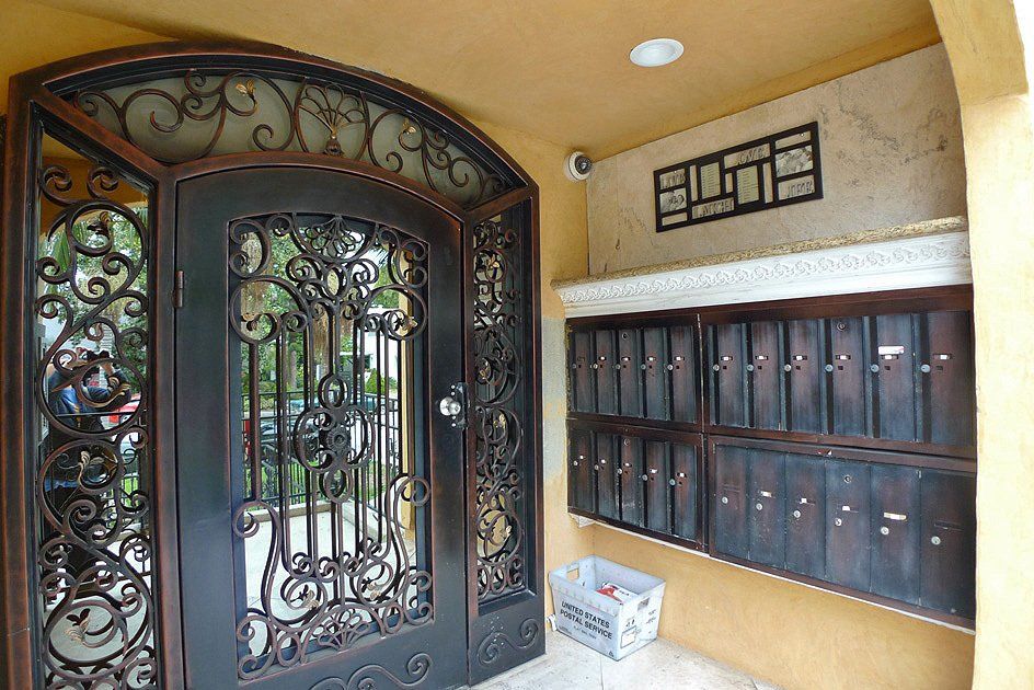 20/20 VILLA exterior