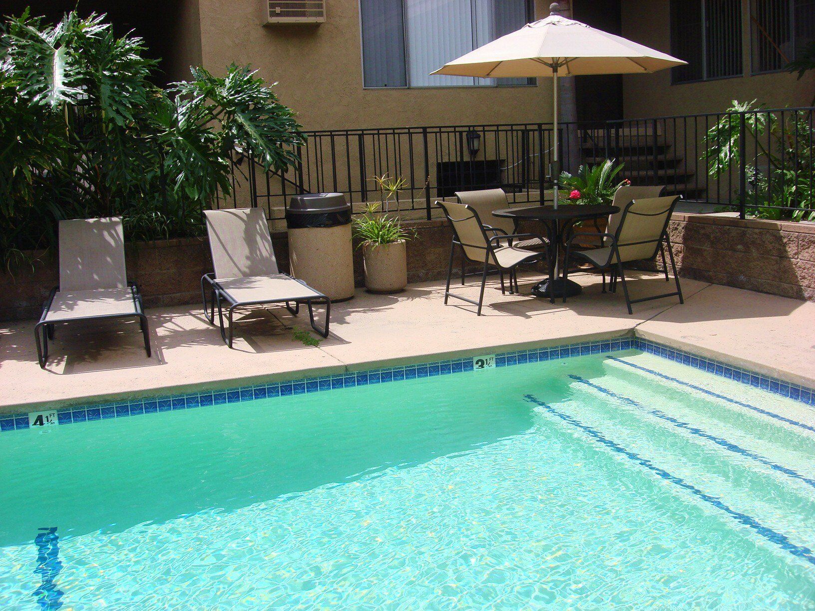 Alhambra at Studio City pool