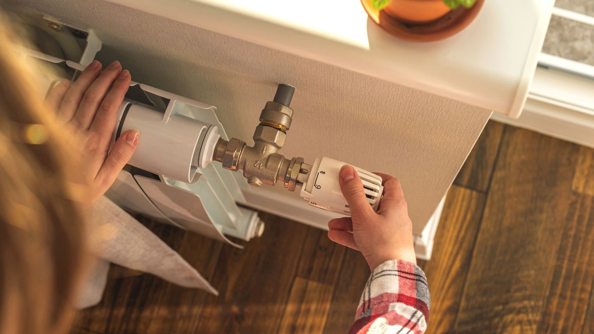 Adjusting Temperature — Homer Glen, IL — Orland Park Heating & Air Conditioning